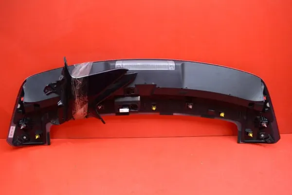Toyota Yaris Cross Spoiler Stop-valo OEM 76891-0D020 image 4