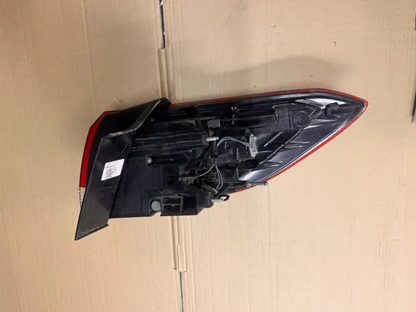 Lámpara trasera Opel Astra K V 5 Lift Kombi image 3