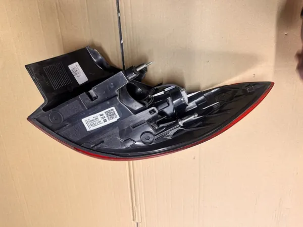 Lámpara trasera Opel Astra K V 5 Lift Kombi image 4