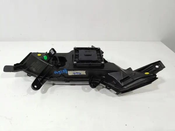 Renault Megane E-Tech DRL Esquerda Halogéneo OEM 266053014r image 5