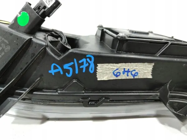 Renault Megane E-Tech DRL Esquerda Halogéneo OEM 266053014r image 8