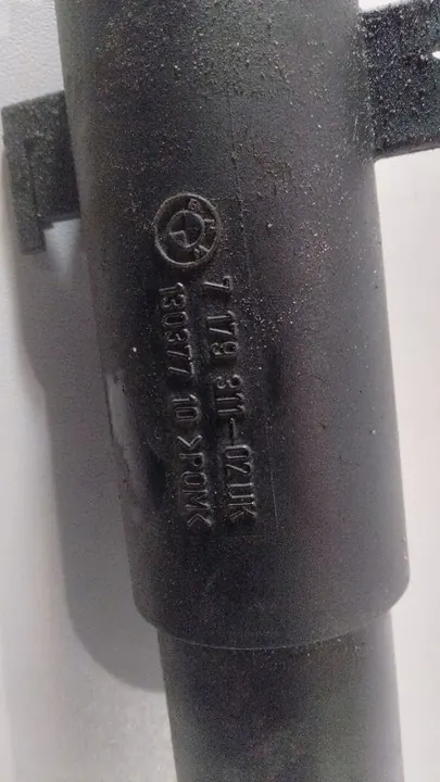 Linker ruitensproeier BMW 3 E90 E91 13037710 image 5