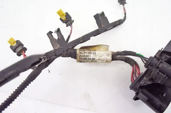 Audi Q3 I 8U Injektorikaapeli UP351 06J971082D image 3