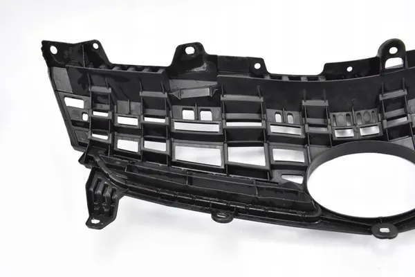 Radiator Grille 53111-47040 Toyota Prius III XW30 image 3