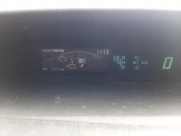 Radiator Grille 53111-47040 Toyota Prius III XW30 image 8