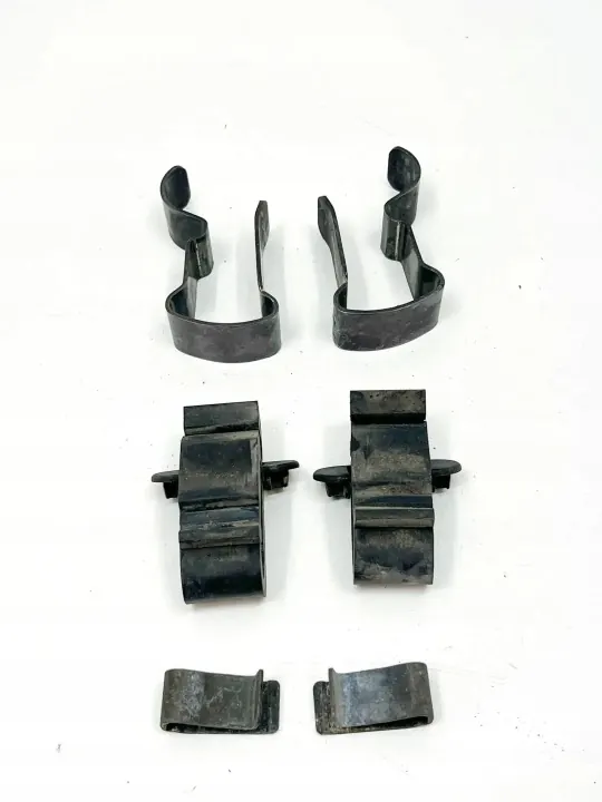 Mercedes Kühlerhalterung OEM A1235040246 image 3
