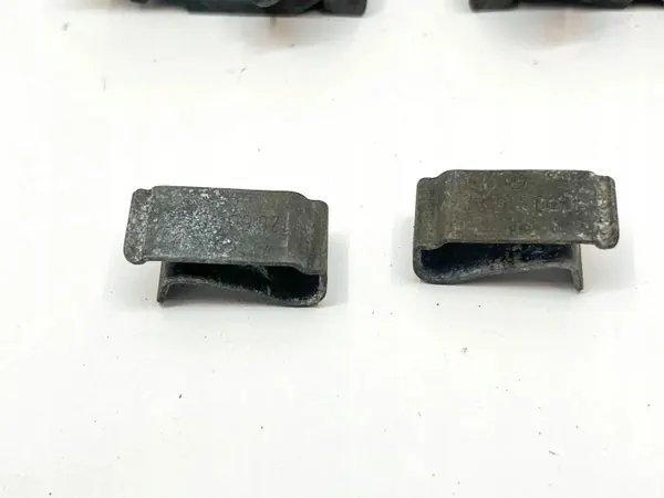 Mercedes Kühlerhalterung OEM A1235040246 image 9