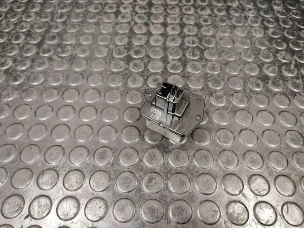 Lämmityspuhaltimen Rela PEUGEOT 4008 1.8L Diesel image 4