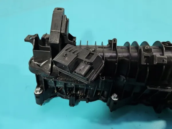 BMW F30 Ansaugkrümmer 2.0D (N47D20C) OEM 857079101 image 5