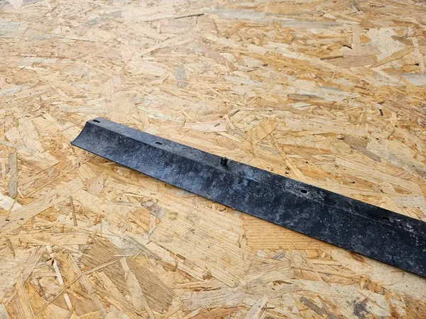 Nedre framstötfångarspoiler Renault Megane IV image 5