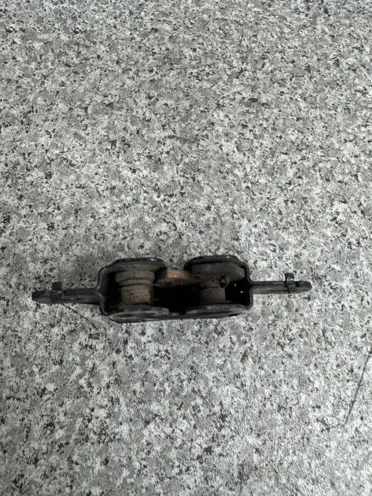 Linker vorderer Motorhaubenverschluss Volvo V70 III 2012 31298609 image 6