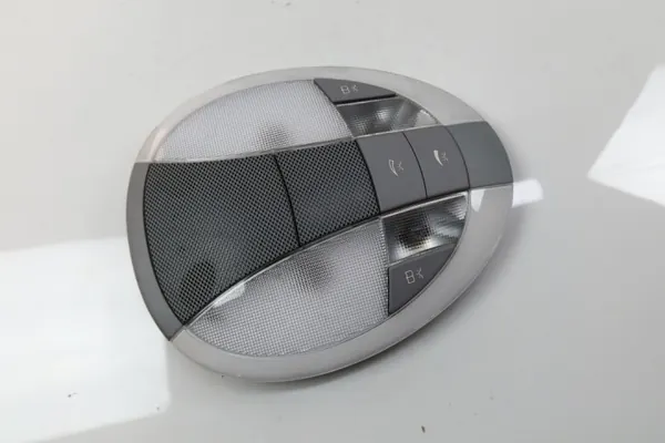 Mercedes W211 Innenraumlicht-Panel OEM 2118206701 image 2