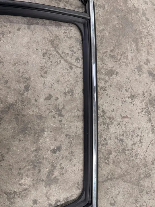 Türdichtung hinten links OEM 823318000R Renault Scenic IV image 5