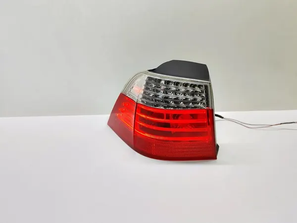 BMW 5 E61 Kombi Lámpara LED Trasera Izquierda OEM image 10