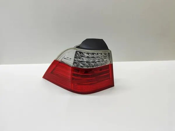 BMW 5 E61 Kombi Lámpara LED Trasera Izquierda OEM image 8