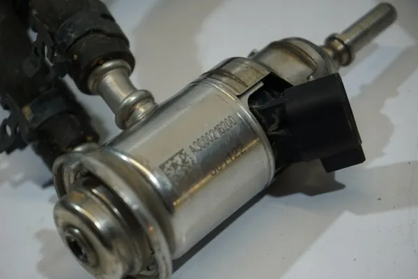 ADBLUE INJEKTOR TOYOTA PROACE II A3C00216200 image 2