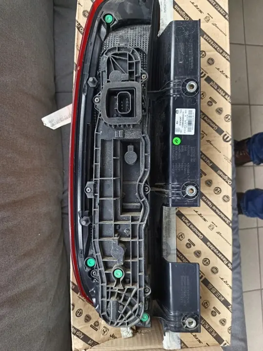 Lámpara Trasera Derecha MAGNETI MARELLI FIAT DOBLO image 4