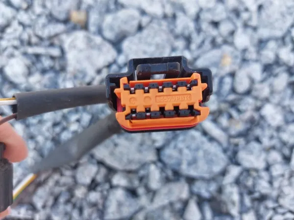 Phare OEM 8657 PBT pour Sandero Logan Jogger image 3
