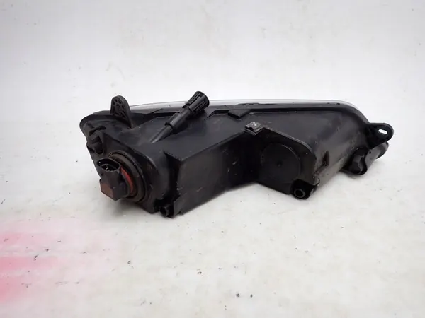 VW PASSAT B7 10- Farol de Neblina Halógeno Direito image 2