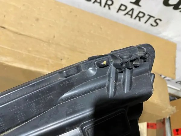 Luzes Diurnas Lado Direito Peugeot 208 I image 4