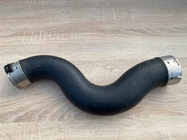 BMW Intercooler-Rohr 2.0D image 3