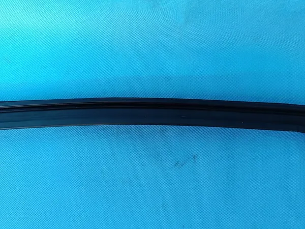 OEM 5NA839431 VW Tiguan II taka vasen ikkunatiiviste image 3