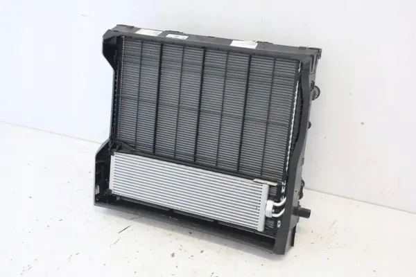 BMW Radiator OEM 5A5C817MWGK voor X5 X6 X7 G05 G06 G07 image 4