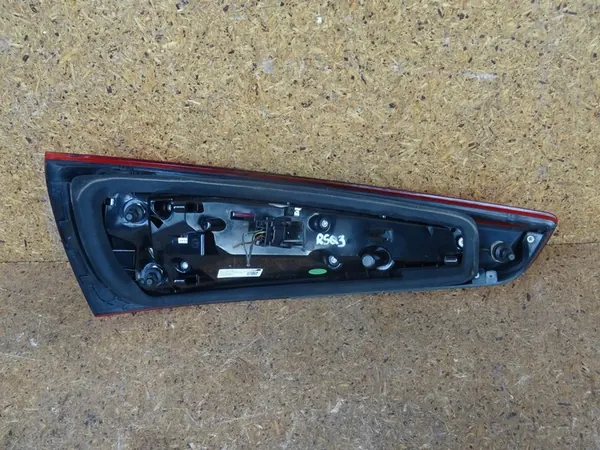 AUDI Q3 8U 11-14 Lámpara LED Trasera Derecha 8U0945094H image 4