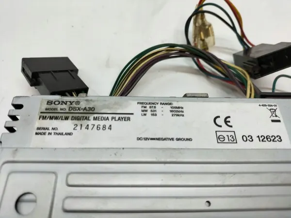 Radio Sony DSX-A30 pour VW Lupo I (1998-2005) image 5