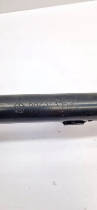 Support radiateur OEM 68231356AD pour Chrysler Pacifica image 2