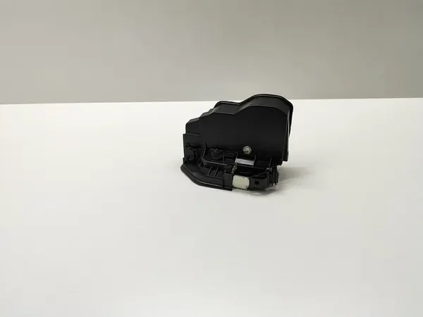 BMW X5 Främre Höger Dörrlås 7229458 image 3