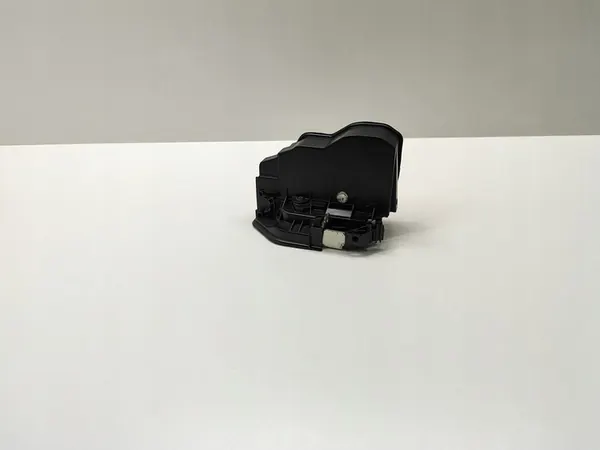 BMW X5 Främre Höger Dörrlås 7229458 image 4