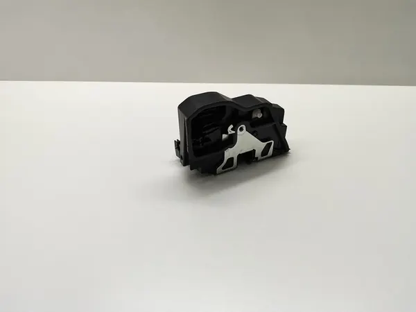 BMW X5 Främre Höger Dörrlås 7229458 image 7