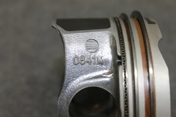 BMW F20 F30 F32 F10 F25 F15 N20B20 Kolv image 5