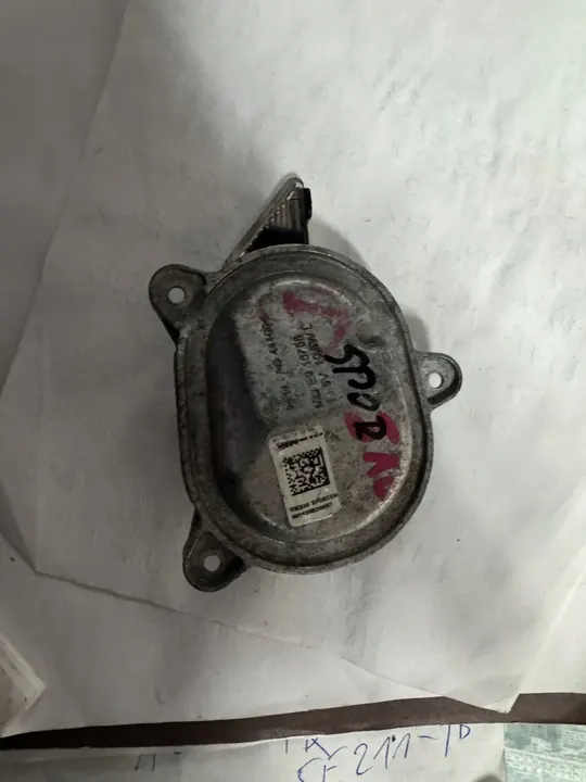 Módulo LED Direito VALEO VW370 SPORTSW 9014310502R6 image 2