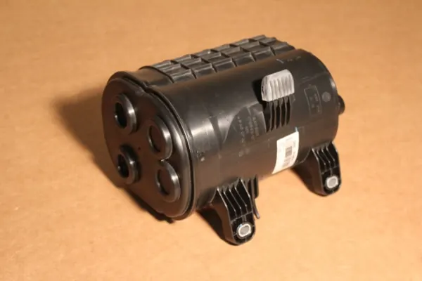 Hiilifiltteri OEM 7486244 BMW XM G09:lle image 3