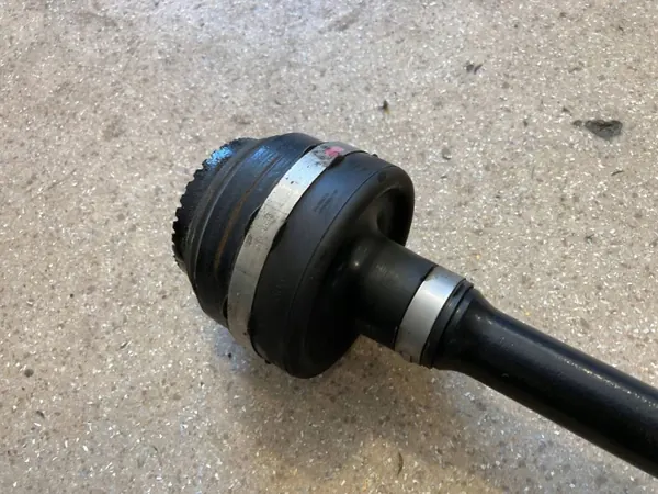 OEM 8679968 Oikea Takaakselinpuoli BMW X3/X4:lle image 6
