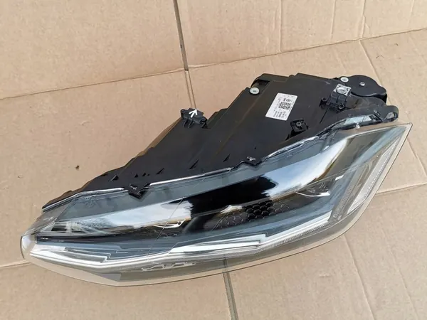 VW POLO VI 2G0 17- VASEN ETUVALO FULL LED 2G1941773 image 8