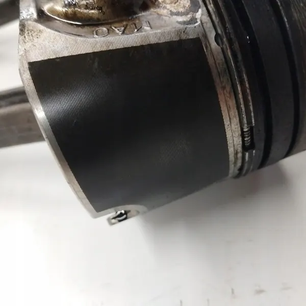 VW GOLF V Kolv 1.9 TDI 79L74 038G image 3