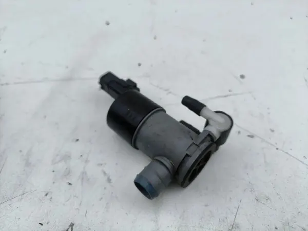 Nissan ruitenwisserspomp OEM 9825893480 voor Townstar image 3