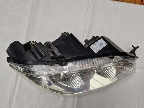 Rechtes Scheinwerfer TYC für Fiat Punto II image 3