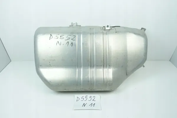 Escudo Tanque AdBlue OEM K8D2-9D212-BB Range Rover Evoque image 2