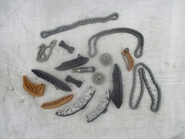 Kit de Distribution OEM A1770509100 A1770509200 Mercedes image 2