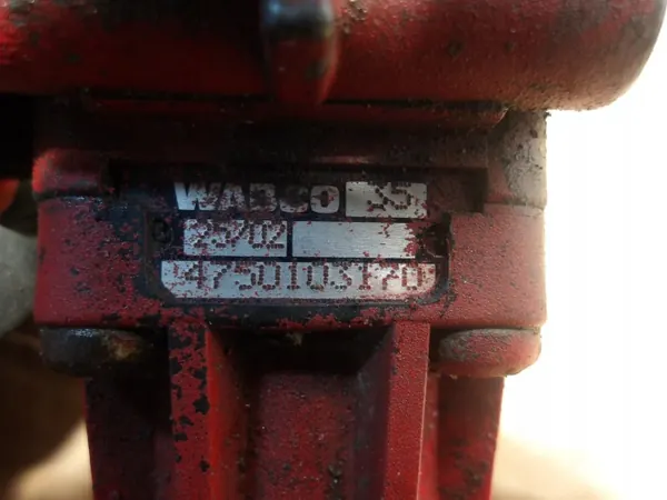 Válvula redutora de pressão WABCO OEM 4750103170 image 6