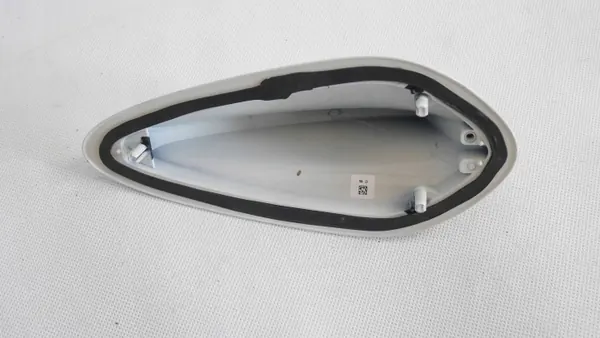 BMW OEM K799809 Kattoantennikansi GPS 5-sarjalle image 5
