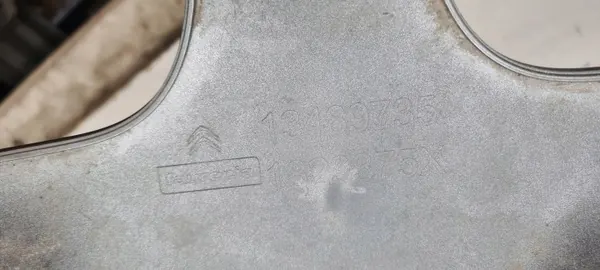 OEM 13489735 Tampa do Para-choques Traseiro Citroen C3 Aircross image 5
