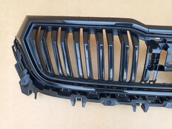 SKODA KODIAQ LIFT 21- Front Grill 565807723A image 3