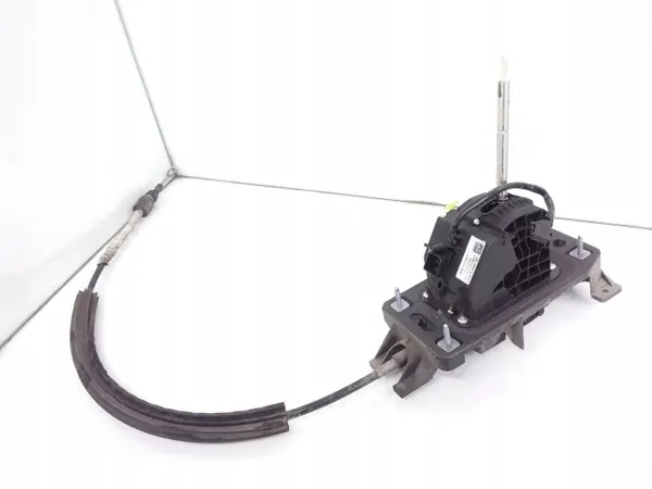 Skoda Rapid Växelspak OEM 6RA713025F - Begagnad image 2
