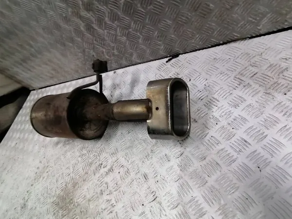 Pakoputken Vaimennin OEM 201000324R Renault Clio IV image 4
