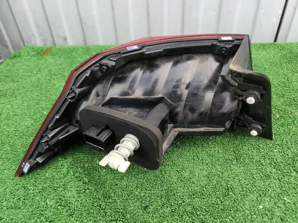 VW PASSAT B8 SEDÁN LUZ TRASERA DERECHA LED 3G5945096J image 3